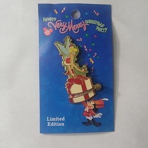 Disney Mickey's Very Merry Christmas Tinkerbell Hinged 2004 Trading Pin
